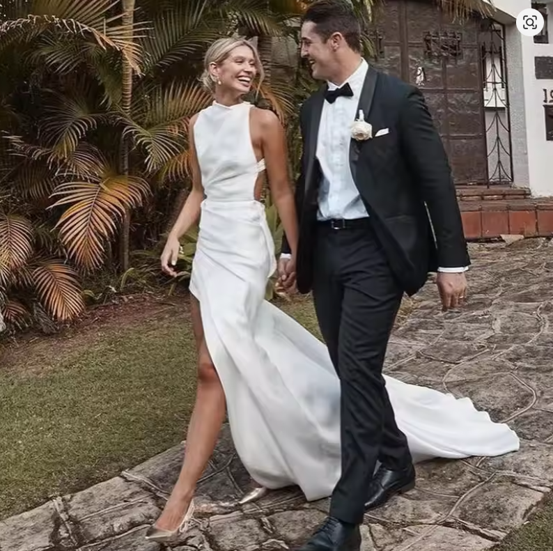 Aimishang Elegant Mermaid Sleeveless Satin Wedding Dresses with Side Slit Sexy Bride Gowns
