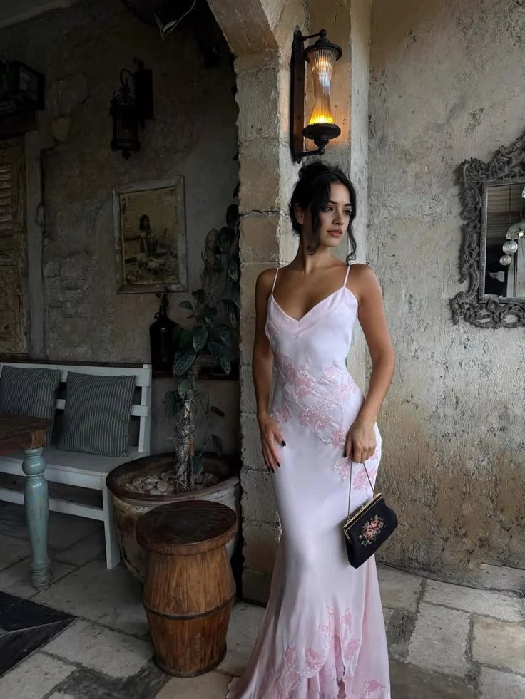 Elegant Mermaid V-neck Spaghetti Straps Sleeveless Satin Floor-Length Women's Prom Dress
