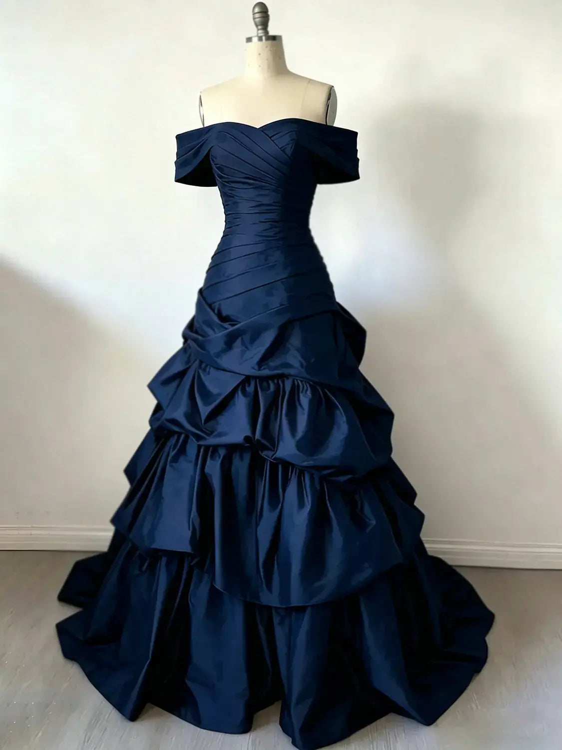 Aimishang Elegant Off the Shoulder A Line Party Evening Gown Lace Up Back Charming Long Formal Prom Dress