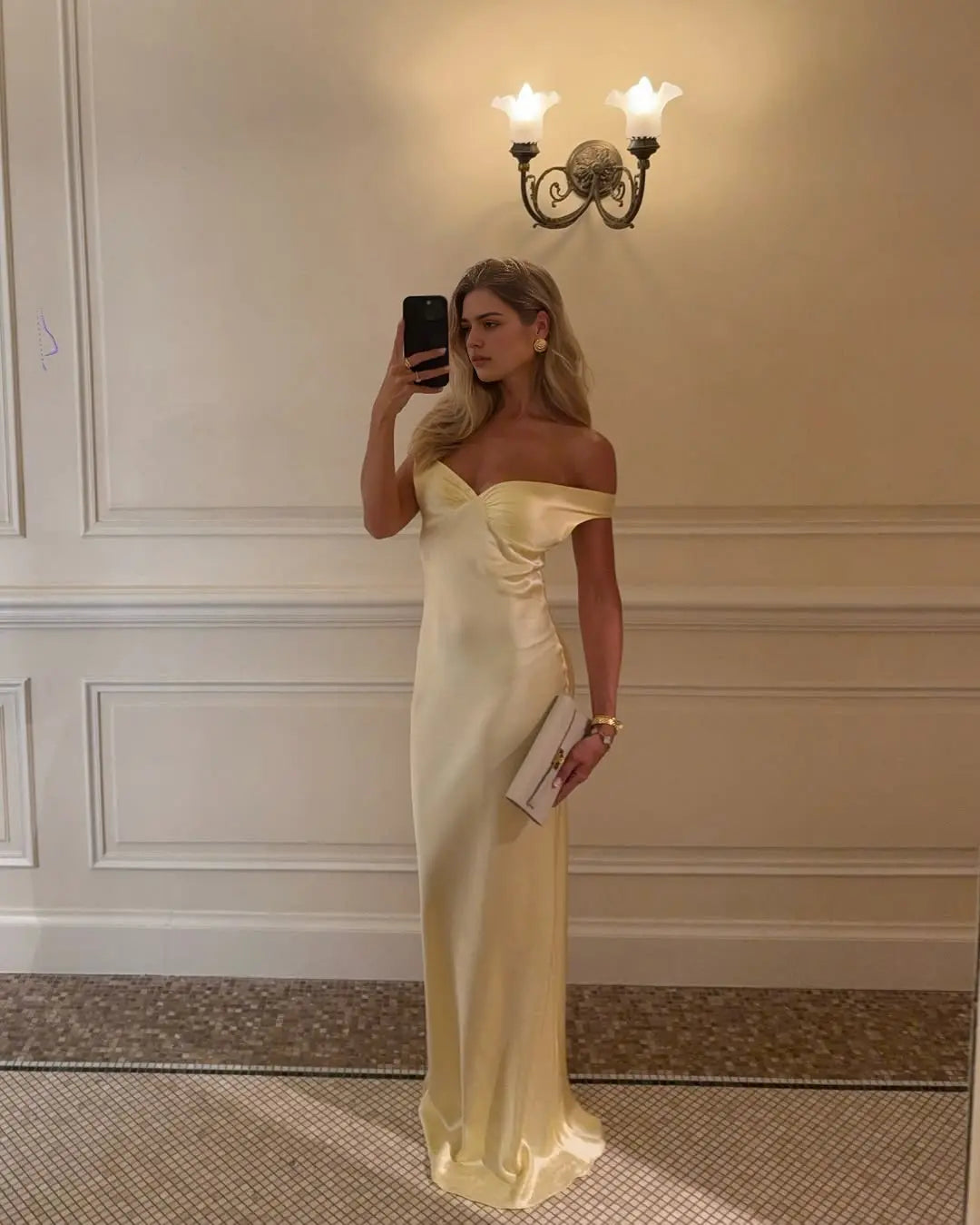 Aimishang Elegant Off the Shoulder Yellow Satin Long Formal Prom Dress Pretty Graduation Dress Simple Evening Gowns