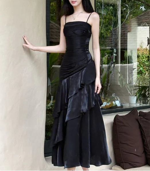 Aimishang Elegant Spaghetti Straps Party Evening Gown Charming Sleeveless Formal Prom Dress