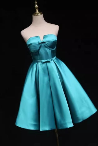 Aimishang Elegant Strapless A-Line Satin Sleeveless Summer Homecoming Dress Cute Graduation Party Dress