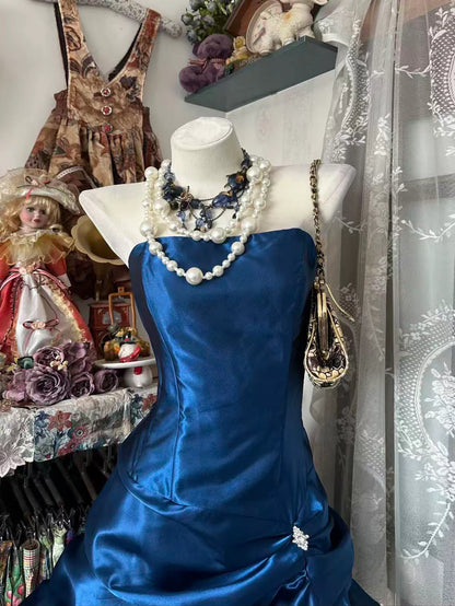 Aimishang Elegant Strapless Blue Satin Sleeveless Zipper Back Short Summer Homecoming Dress No With Neck accessories