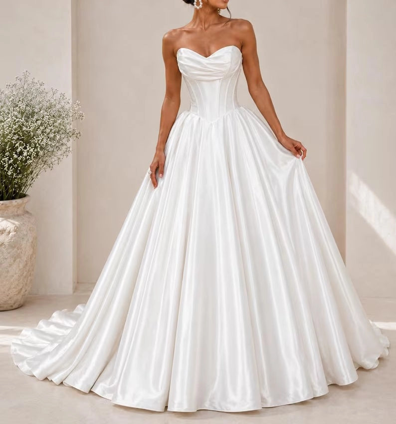 Aimishang Elegant Sweetheart Neck A Line Strapless Sleeveless Satin Long Wedding Dress Classy Ball Gown Bridal Gowns