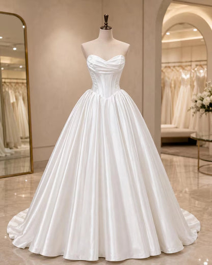 Aimishang Elegant Sweetheart Neck A Line Strapless Sleeveless Satin Long Wedding Dress Classy Ball Gown Bridal Gowns