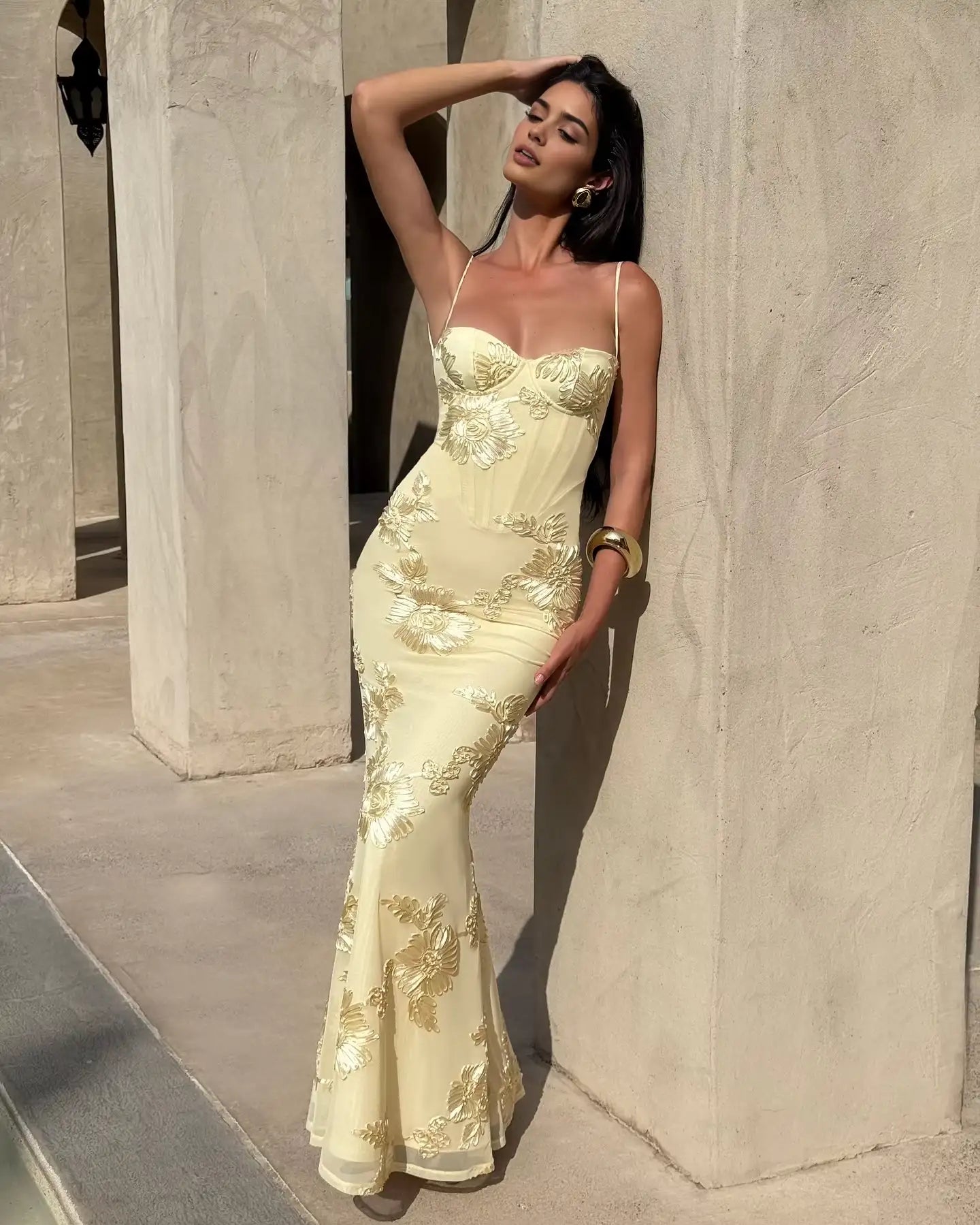 Aimishang Elegant Yellow Mermaid Sweetheart Spaghetti Straps Sleeveless Women's Long Formal Prom Dress