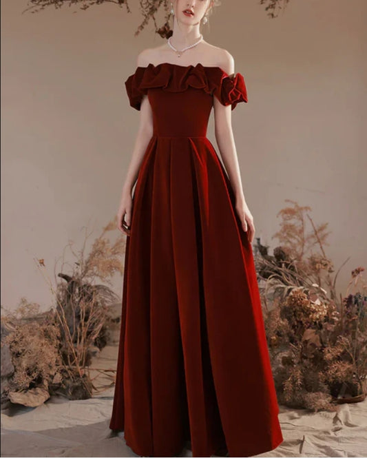 Wine Red Velvet Long Wedding Party Dresses A-line Off Shoulder Junior Prom Dress Elegant Evening Dress