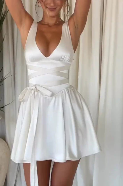 Aimishang Fashion A Line V-neck Sleeveless Short Summer Birthday Party Dress Simple Cocktail Homecoming Dress