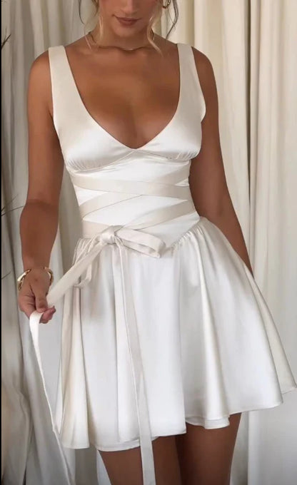 Aimishang Fashion A Line V-neck Sleeveless Short Summer Birthday Party Dress Simple Cocktail Homecoming Dress