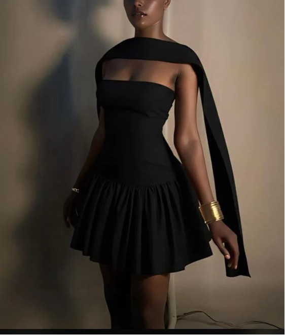 Aimishang Fashion Black A-Line Strapless Sleeveless Short Birthday Party Dress Simple Homecoming Dress