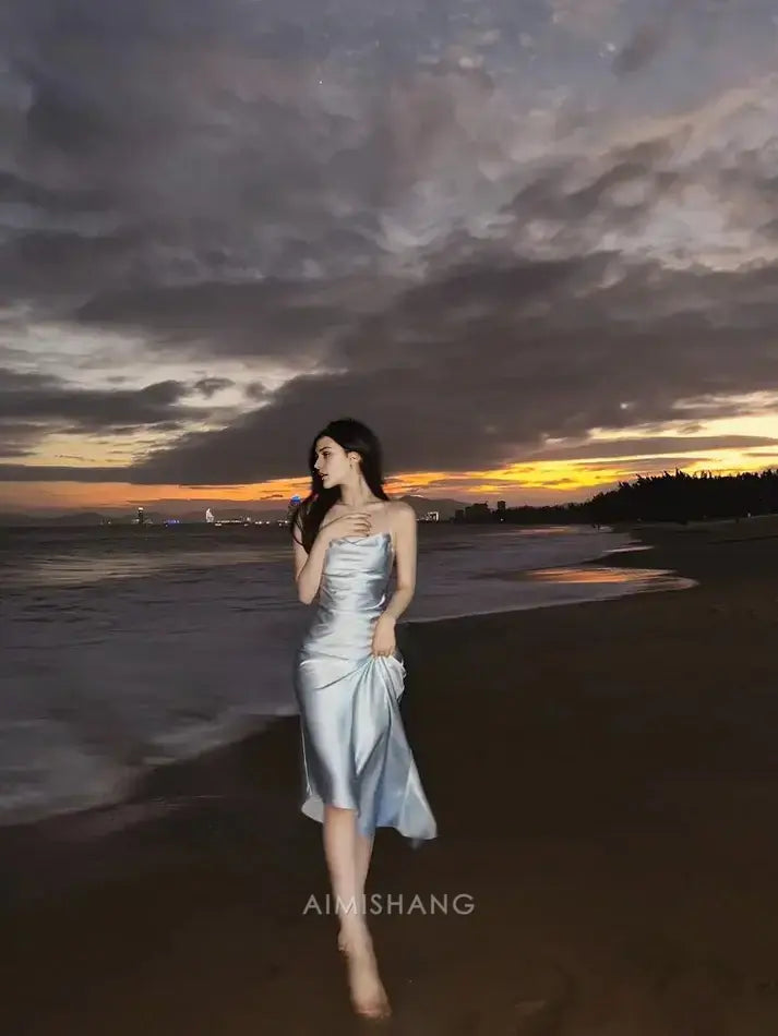 Aimishang Fashion Spaghetti Straps Satin Sleeveless Formal Prom Dress Simple Party Evening Gowns Elegant Vacation Beach Dress