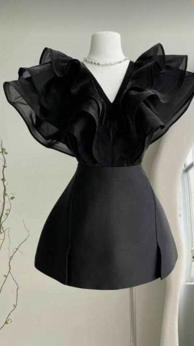 Aimishang Fashion V Neck Black Sleeveless Short Summer Birthday Party Dress Stylish Mini Graduation Homecoming Dress