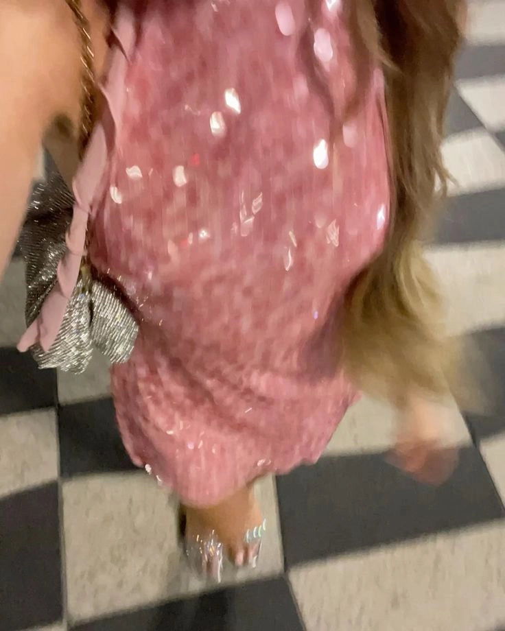 Aimishang Gorgeous Sheath Halter Sequin Sleeveless Backless Short Graduation Party Dress Summer Sparkly Homecoming Dress