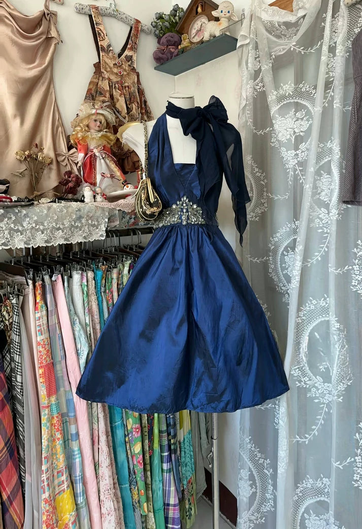 Aimishang Vintage A Line Sleeveless Beads Prom Dress Chic Homecoming Dress Elegant Party Dress