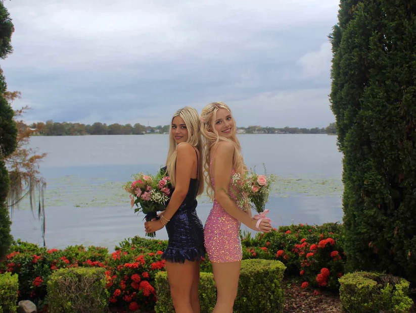 Aimishang Sweetheart Sheath Spaghetti Straps Short Sparkly Prom Dress Cute Homecoming Dress Lovely Birthday Party Dress