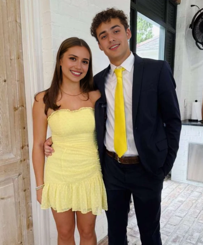 Aimishang Sweetheart Sheath Strapless Homecoming Dress Cute Graduation Dress Lovely Birthday Party Dress