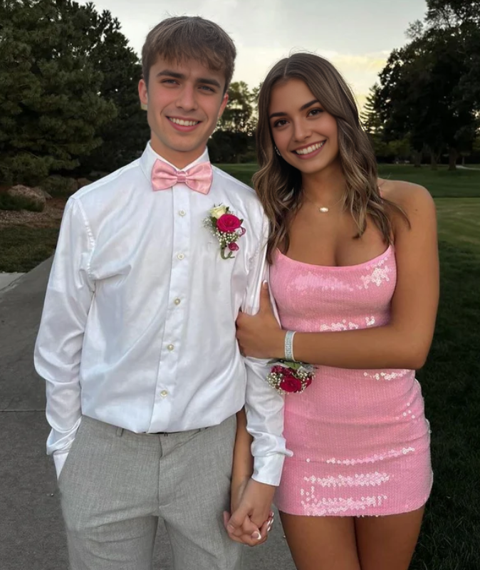 Aimishang Sweetheart Sheath Sequin Homecoming Dress Sparkly Graduation Dress Lovely Birthday Party Dress