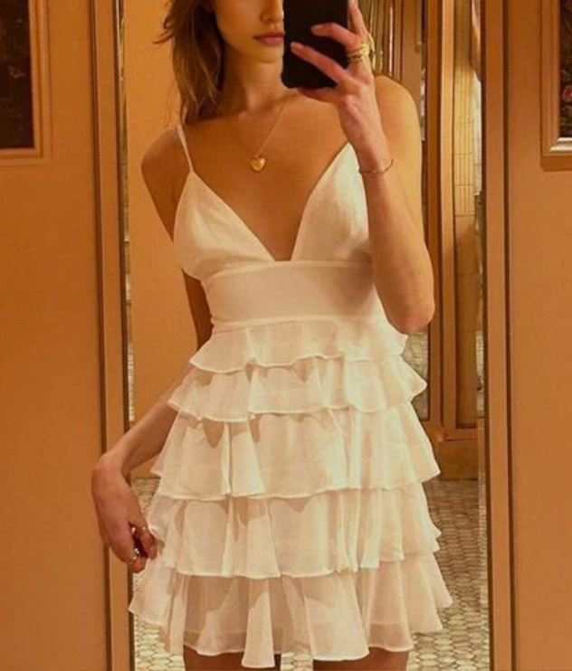 Aimishang Sweetheart A Line V Neck Spaghetti Straps Ruffle Homecoming Dress Cute Graduation Dress Lovely Birthday Party Dress
