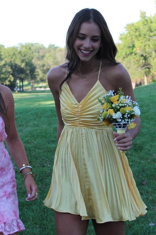 Aimishang Sweetheart A Line V-Neck Spaghetti Straps Pleated Homecoming Dress Charming Graduation Dress Lovely Birthday Party Dress