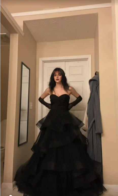 Aimishang Sweetheart Princess A Line Tulle Long Prom Dress Charming Evening Party Dress No With Gloves