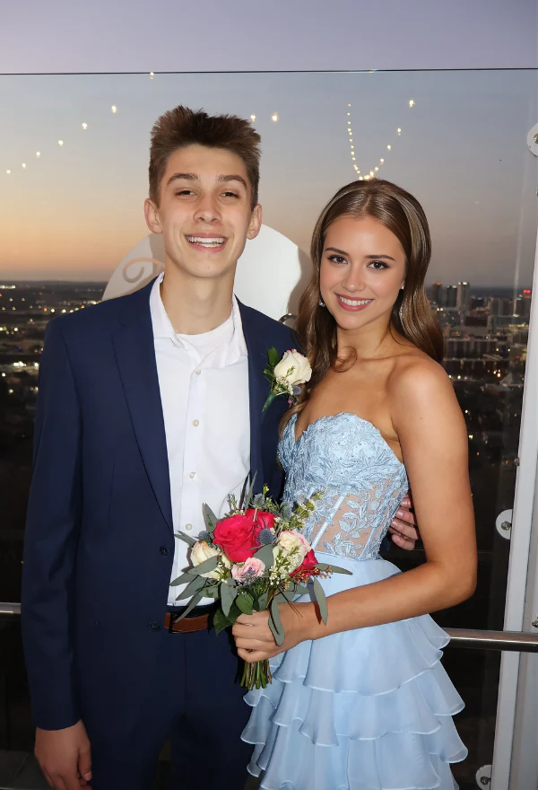 Aimishang Sweetheart A Line Strapless Short Homecoming Dress With Appliques Cute Graduation Dress Lovely Birthday Party Dress