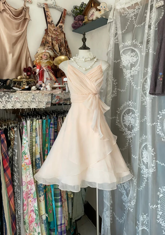 Aimishang Elegant A Line Spaghetti Straps Sleeveless Prom Dress Chic Homecoming Dress Lovely Party Dress No With Neck accessories