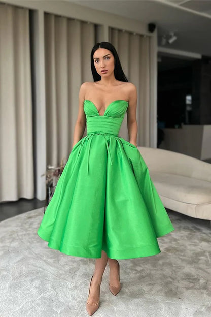 Green Sweetheart A Line Short Evening Dress With Pockets Off Shoulder Sexy Party Dress