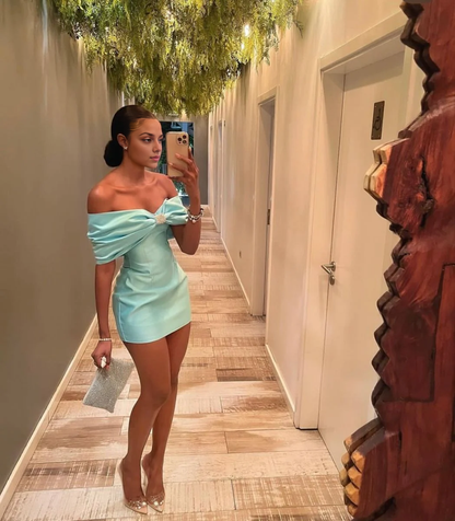 Aimishang Chic Off Shoulder Homecoming Dress Sweetheart Birthday Party Dress Graduation Dress Short Prom Dress