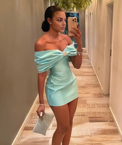 Aimishang Chic Off Shoulder Homecoming Dress Sweetheart Birthday Party Dress Graduation Dress Short Prom Dress