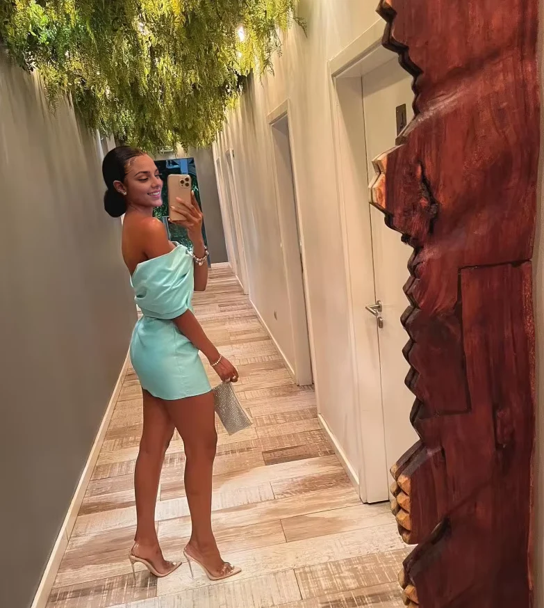 Aimishang Chic Off Shoulder Homecoming Dress Sweetheart Birthday Party Dress Graduation Dress Short Prom Dress