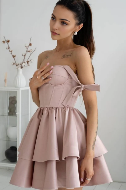 Aimishang Sweetheart A-Line Sleeveless Tiered Homecoming Dress Short Graduation Dress Cute Birthday Party Dress