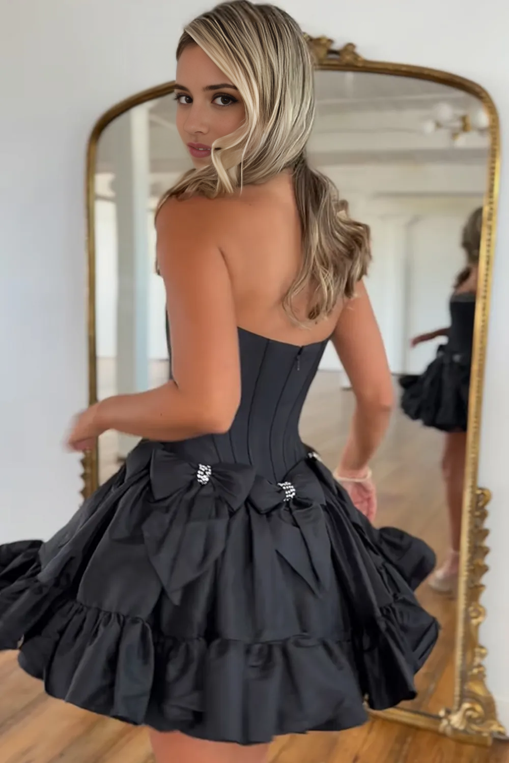 Aimishang Sweet A-line Strapless Short Party Dress with Bow Charming Homecoming Dress Graduation Dress