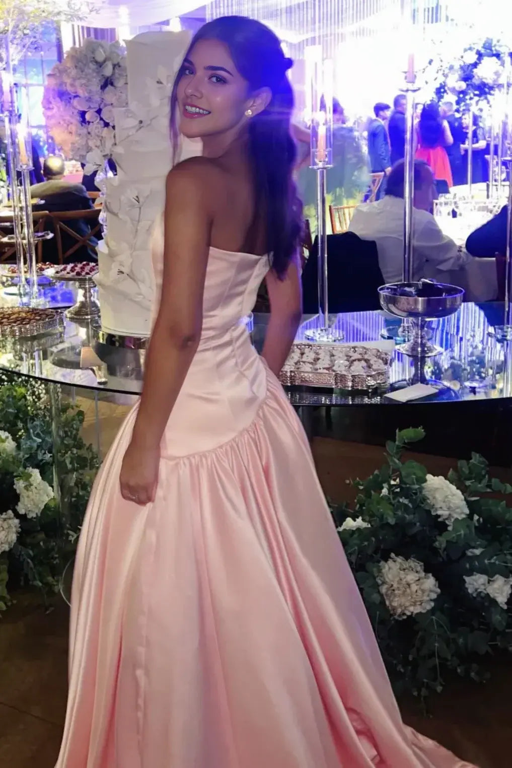 Aimishang Elegant A-Line Strapless Satin Sleeveless Wedding Guest Party Dress Classic Long Formal Prom Dress
