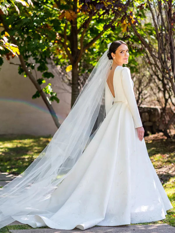 Embroidery A Line Satin Modest Long Sleeves Simple Wedding Dresses Elegant Wholesale