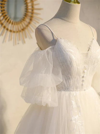 Spaghetti Strap V-neck Lace Homecoming Dress Tulle Short Prom Dress Wholesale