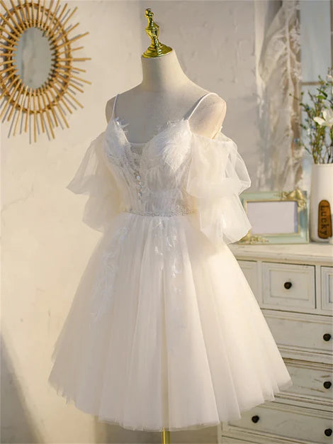 Spaghetti Strap V-neck Lace Homecoming Dress Tulle Short Prom Dress Wholesale