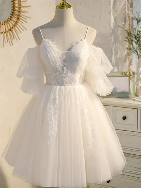 Spaghetti Strap V-neck Lace Homecoming Dress Tulle Short Prom Dress Wholesale