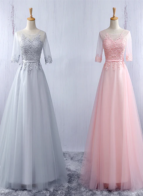 Lovely Tulle Round Neckline A-line Party Dress with Lace Applique Short Sleeves Long Bridesmaid Dress Prom Dress