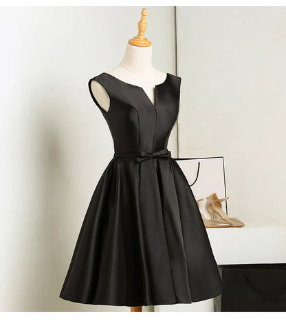 Aimishang Lovely A Line Black V-neck Sleeveless Short Party Prom Dress Elegant Homecoming Dress