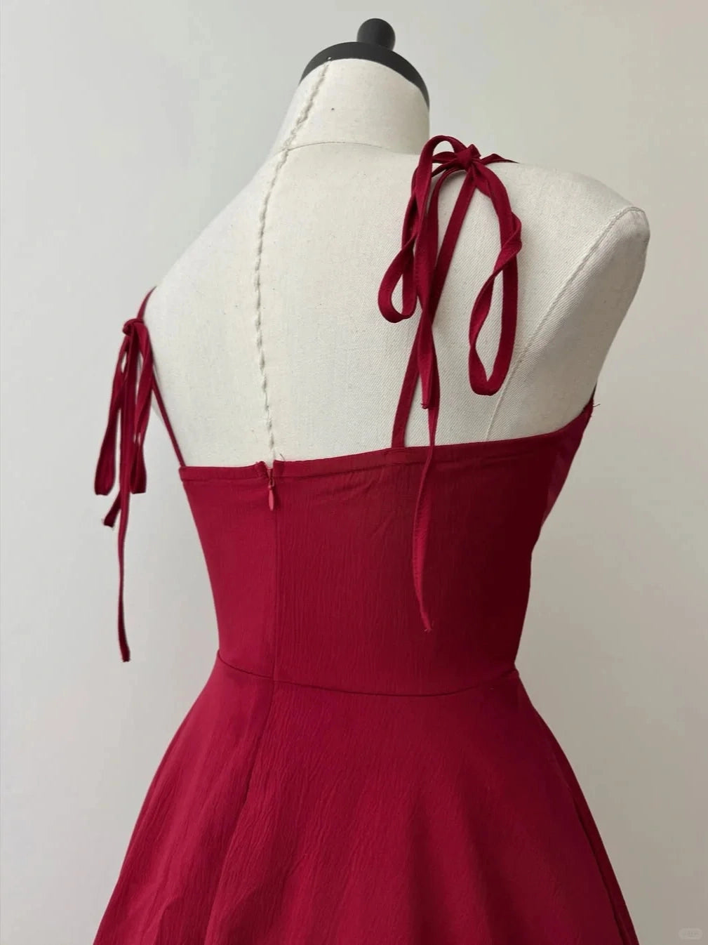 Aimishang Lovely A Line Spaghetti Straps Short Homecoming Dress Sleeveless Summer Birthday Party Dress
