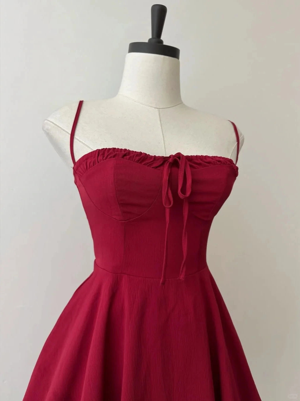 Aimishang Lovely A Line Spaghetti Straps Short Homecoming Dress Sleeveless Summer Birthday Party Dress