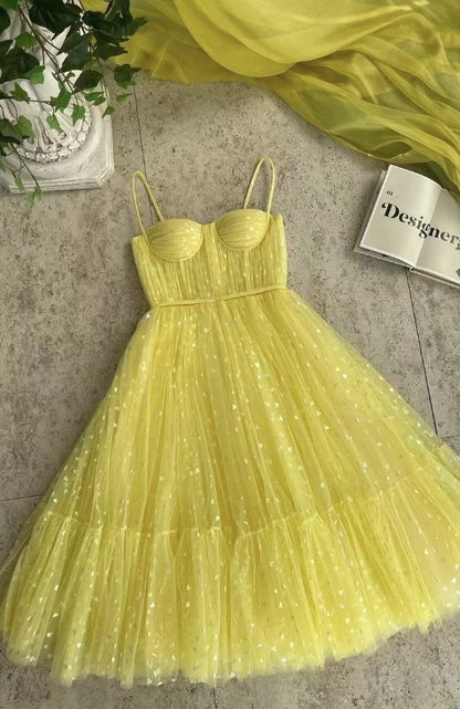 Aimishang Lovely A Line Spaghetti Straps Yellow Sleeveless Summer Graduation Party Dress Sweet Homecoming Dress