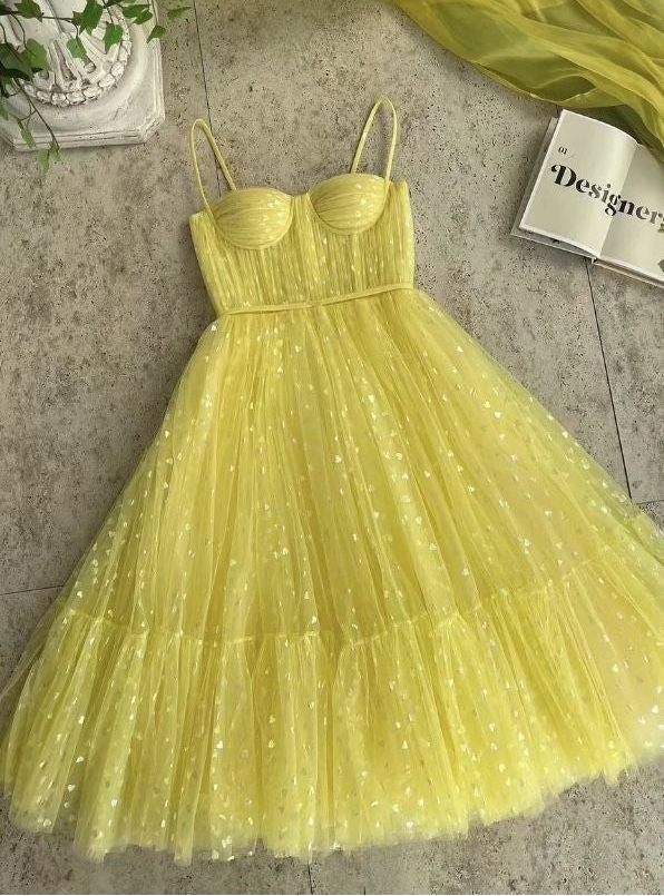 Aimishang Lovely A Line Spaghetti Straps Yellow Sleeveless Summer Graduation Party Dress Sweet Homecoming Dress