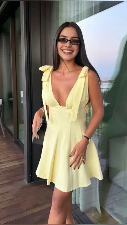 Aimishang Lovely A Line V Neck Bow Straps Sleeveless Short Formal Birthday Party Dress Sexy Homecoming Dress