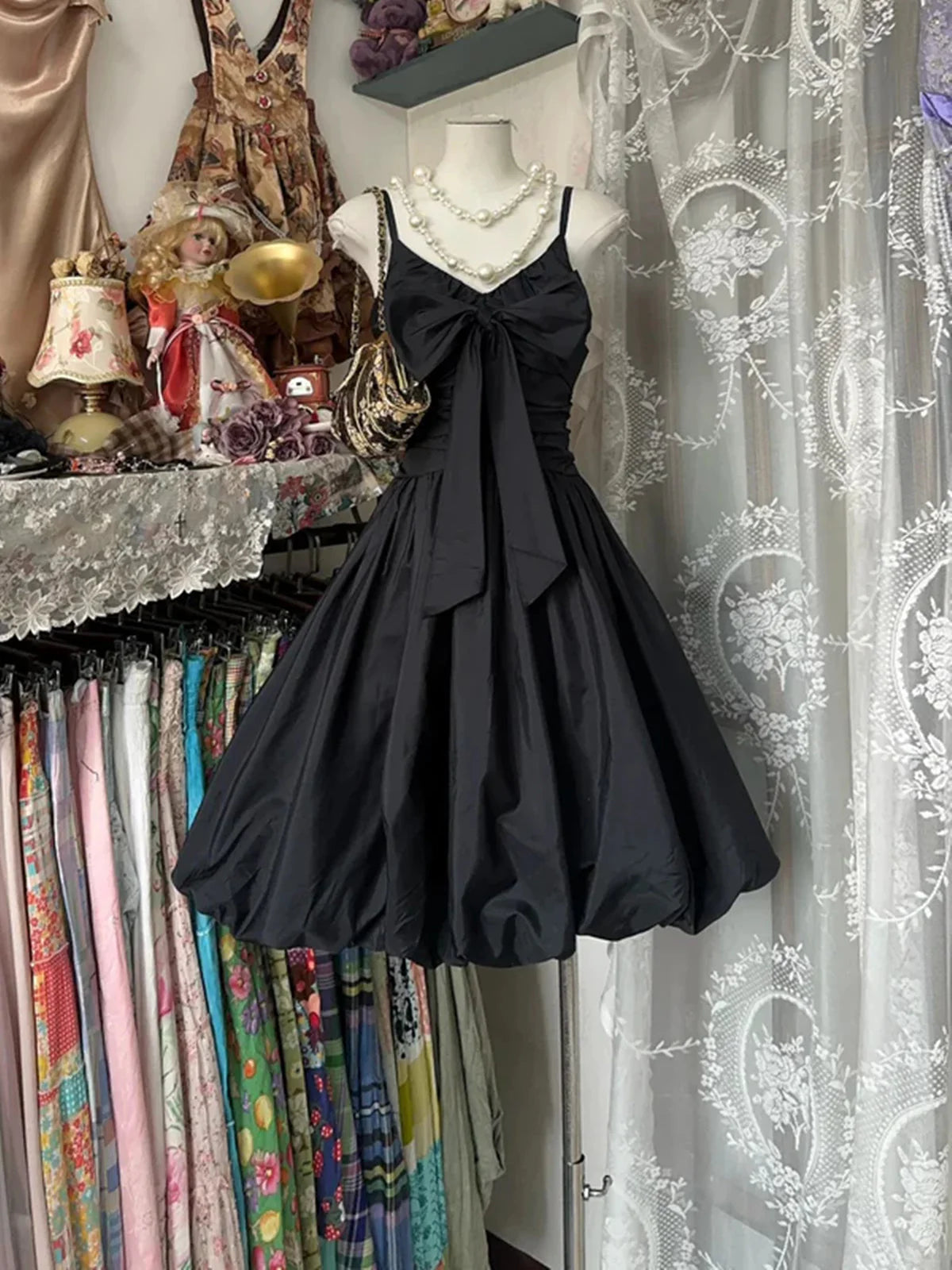 Aimishang Lovely Black A Line Straps V Neck Sleeveless Formal Prom Dress Elegant Homecoming Dress