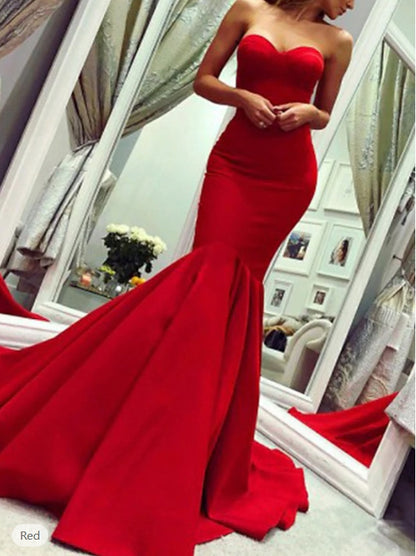 Aimishang Mermaid Evening Gown Minimalist Dress Valentine's Day Wedding Guest Court Train Sleeveless Strapless Simple Party Dress with Pleats Masquerade Dress