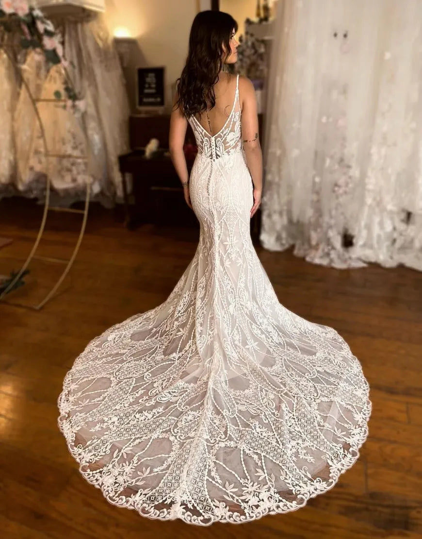 Wholesale Wedding Dress Mermaid V-Neck Court Train Lace Spaghetti Straps