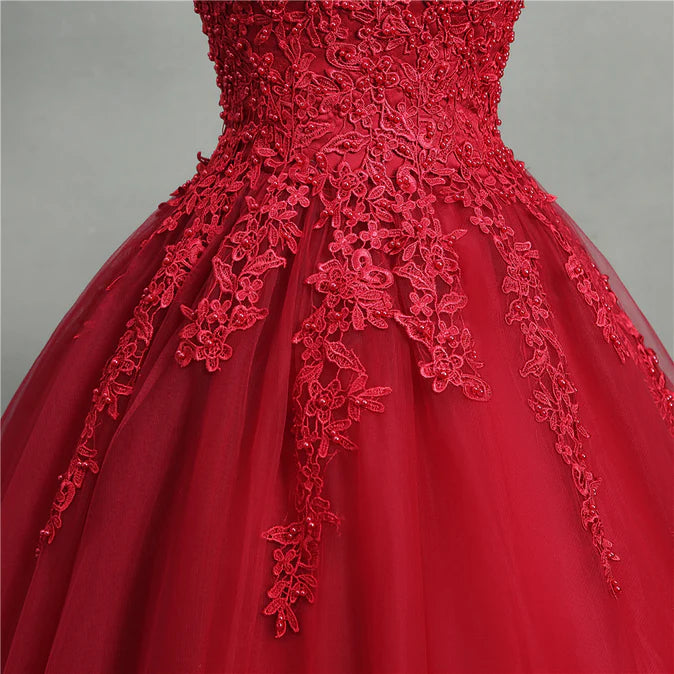 Gorgeous Red Ball Gown Sweet 16 Gown Tulle with Lace Applique Party Dress Prom Dress Wholesale