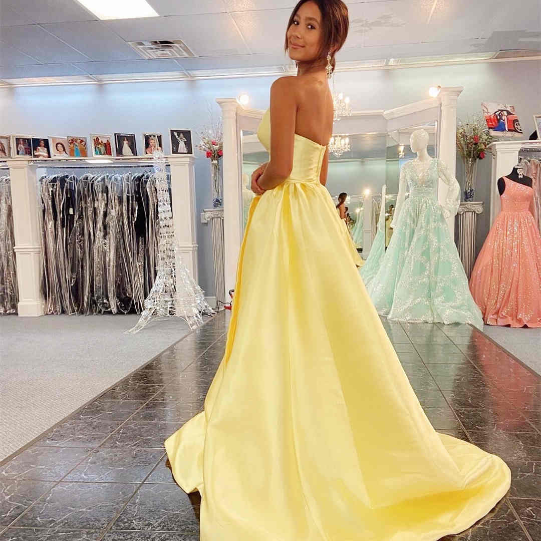 Wholesale A-Line Prom Dress Satin Strapless with Slit Plus Size