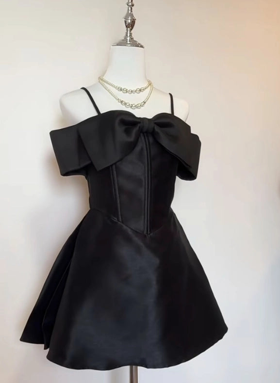 Aimishang Pretty A Line Spaghetti Straps Black Sleeveless Short Homecoming Dress Summer Cute Birthday Party Dress With Bow